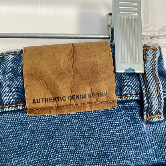 Zara Mom Jeans Size 2 - Picture 6 of 6